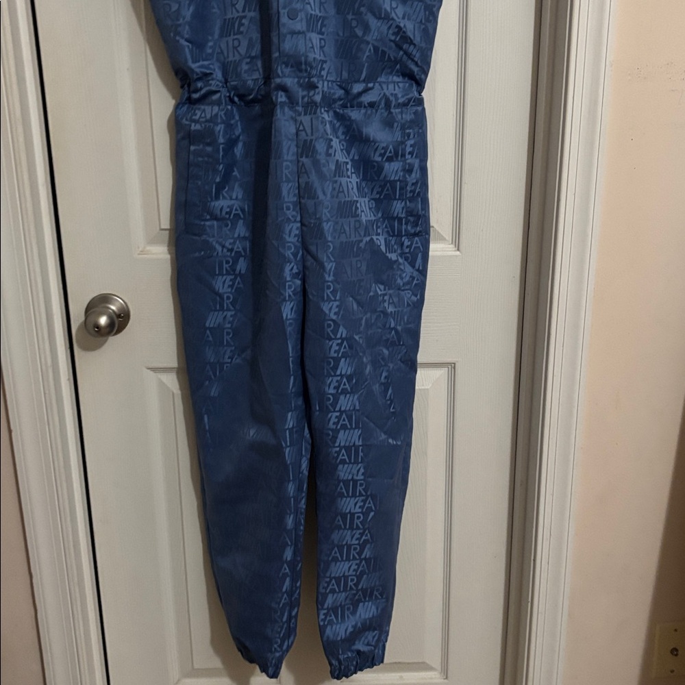 Nike air jump suit - Picture 2 of 6